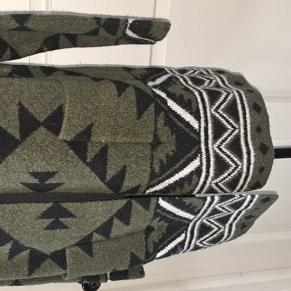 Frye Aztec Super Soft Oversized Comfy Pockets Western Print Cozy Long Cardigan - Picture 3 of 12